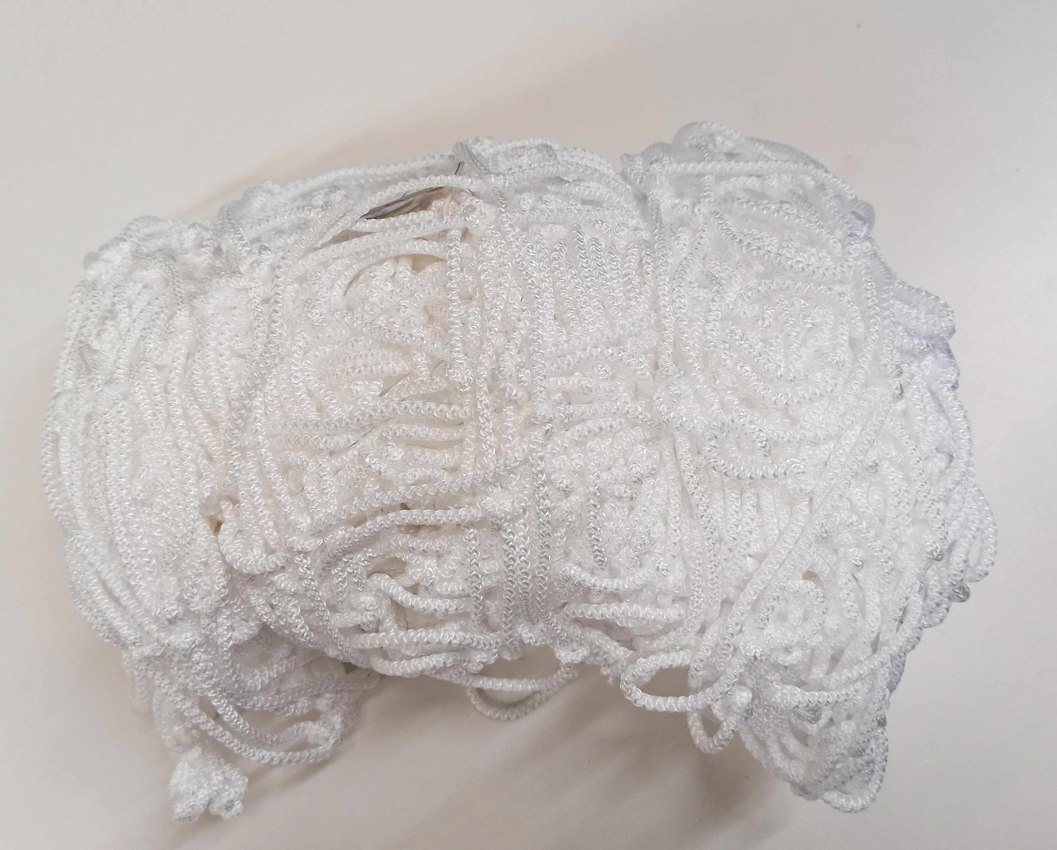Kapuháló, 4 mm szálvastagságú, 10 cm lyukbőségű, 3x2 m S-SPORT WHITE